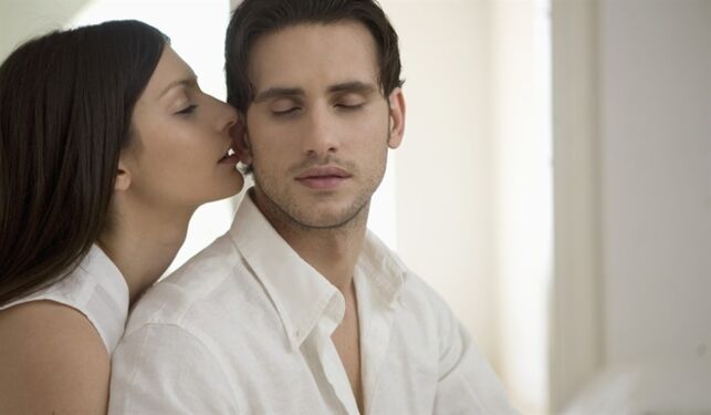 lahki dotiki vznemirijo moškega